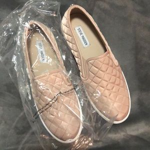 Baby Pink Steve Madden Sneakers 👟